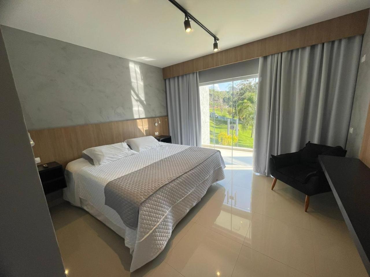 Dr Hotel Rio Branco Do Sul Eksteriør billede